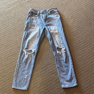 American eagle jeans, good condition, barley worn, size 4